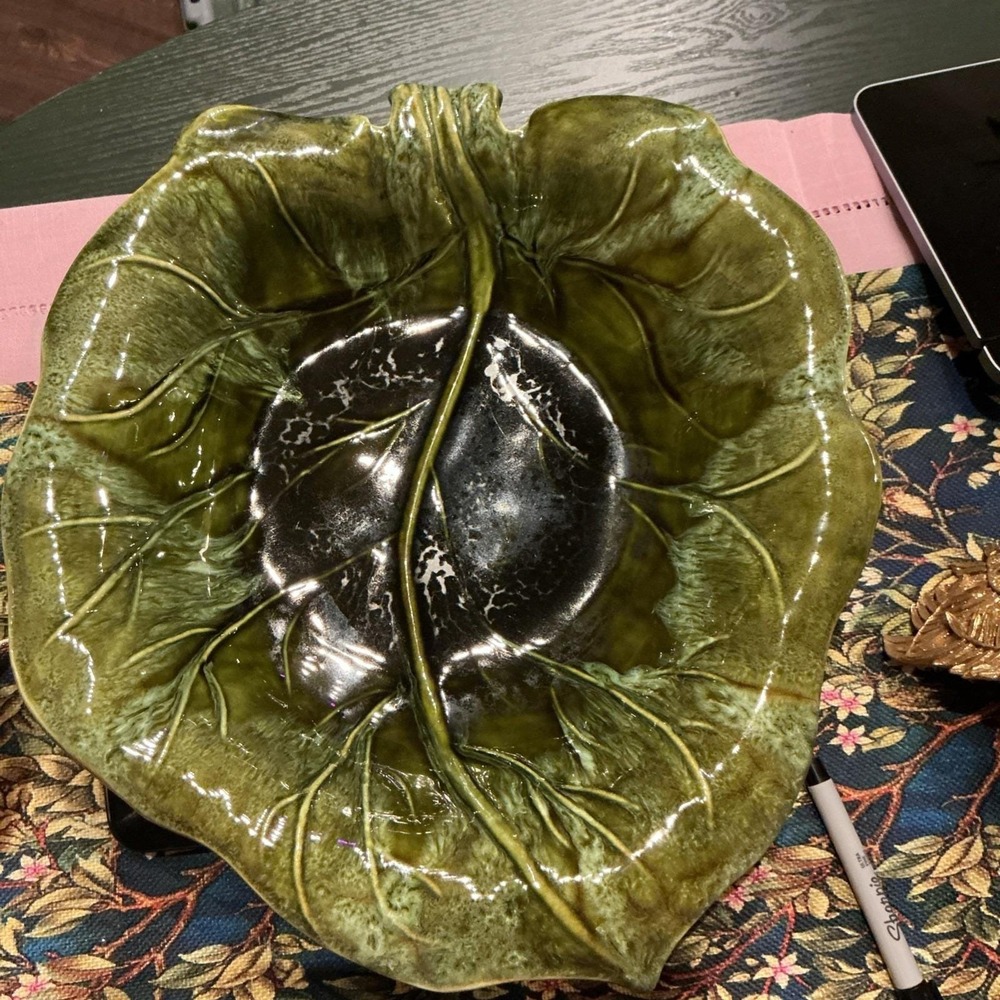 Vintage MCM USA Wade of California 714 Leaf-Shaped Serving Dish  14" x 12.5"